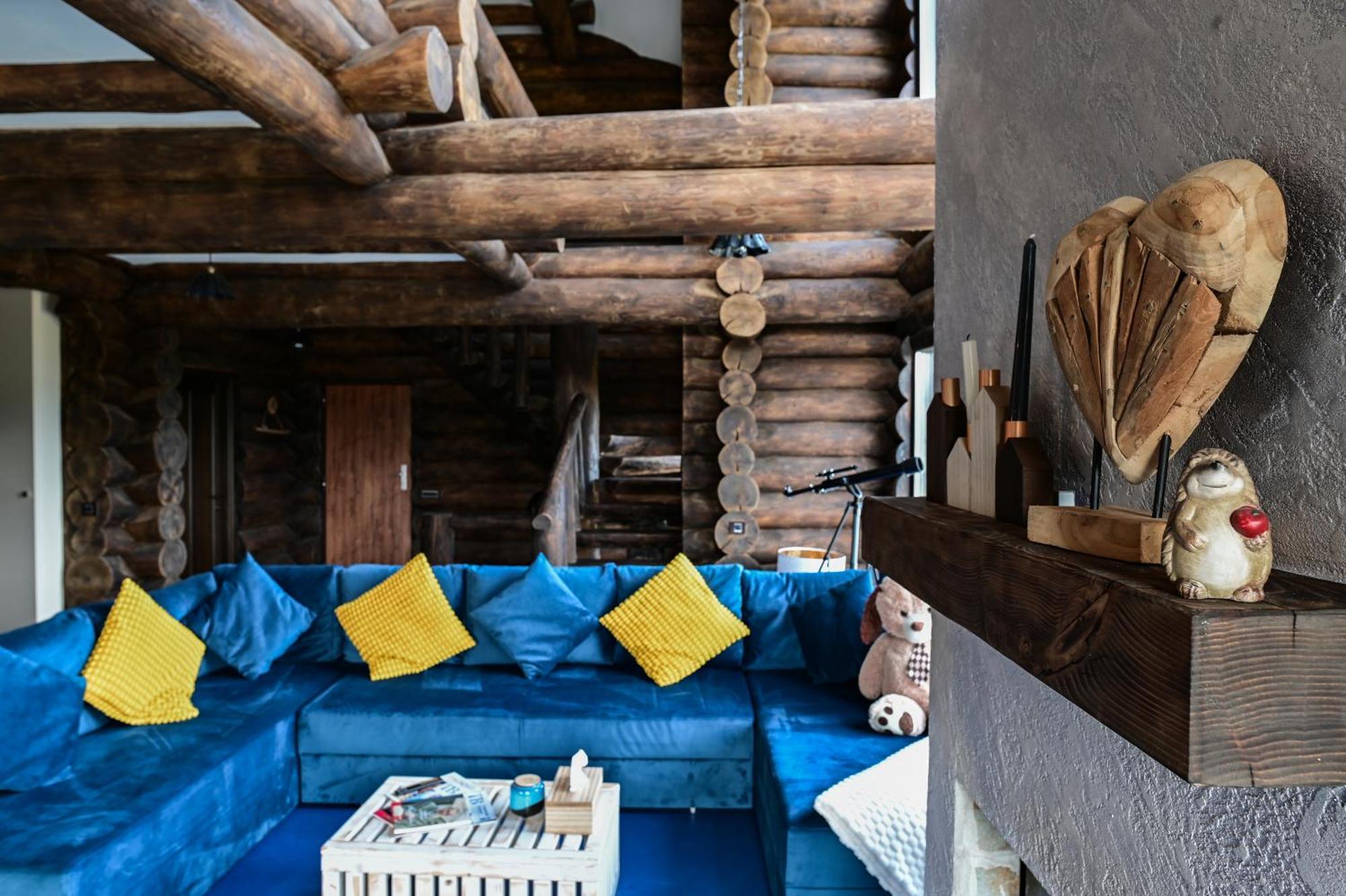 The Barn Villa Şirnea Eksteriør billede