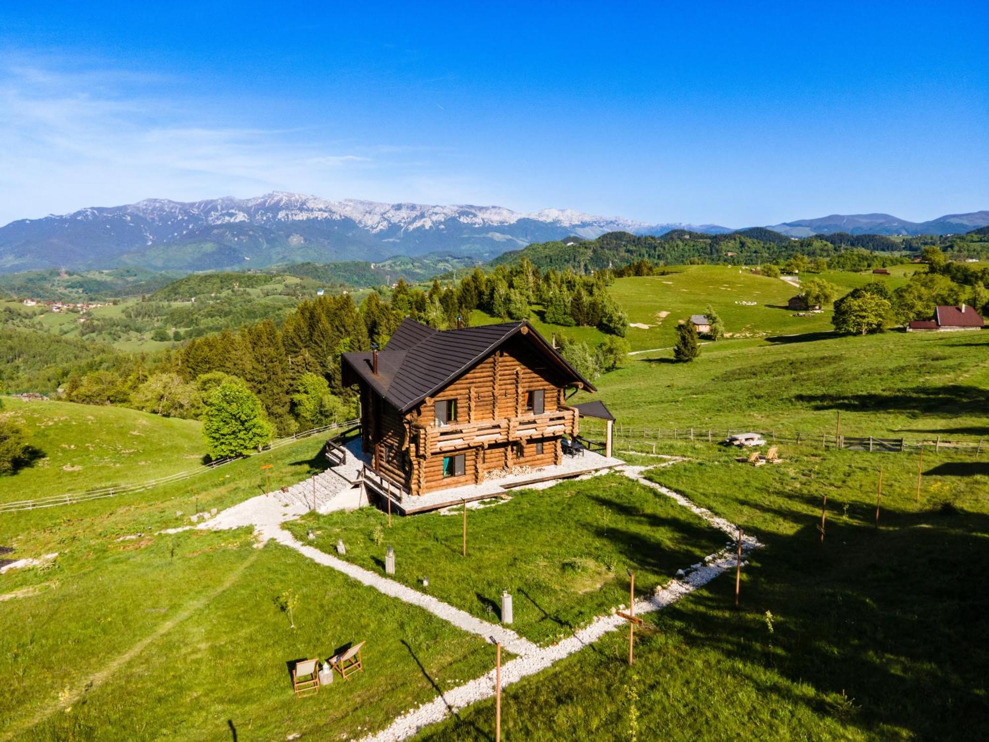 The Barn Villa Şirnea Eksteriør billede