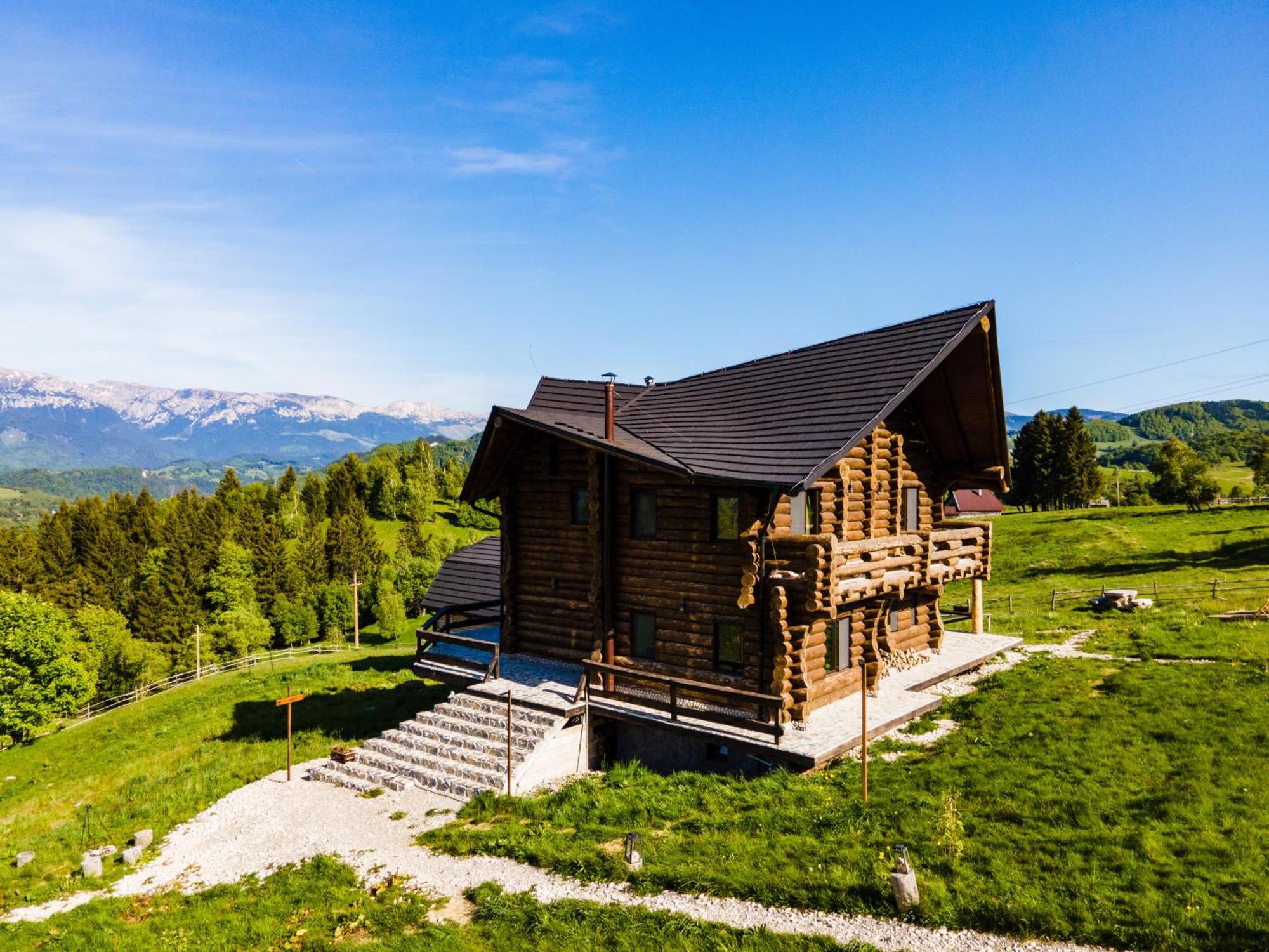 The Barn Villa Şirnea Eksteriør billede