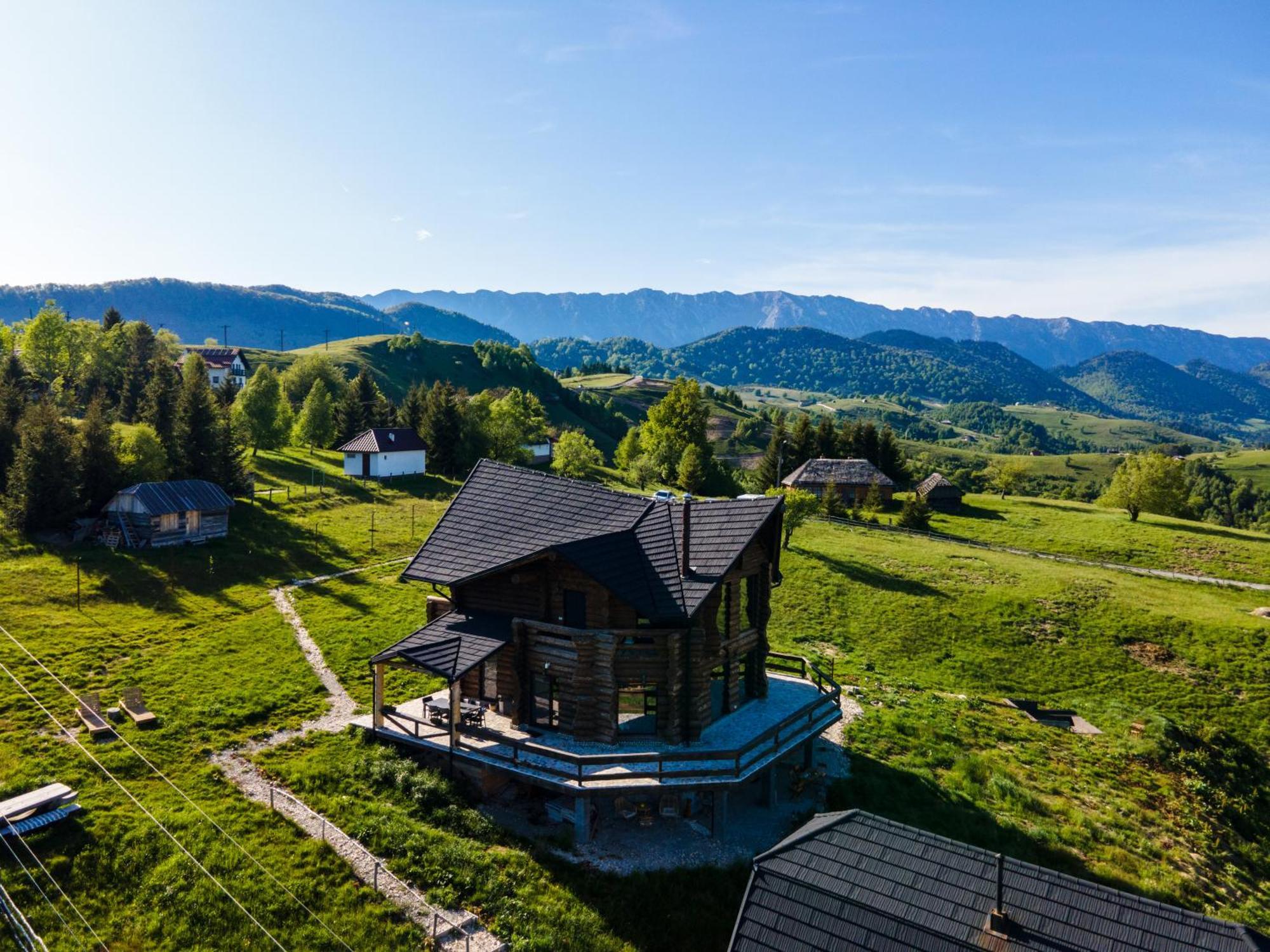 The Barn Villa Şirnea Eksteriør billede