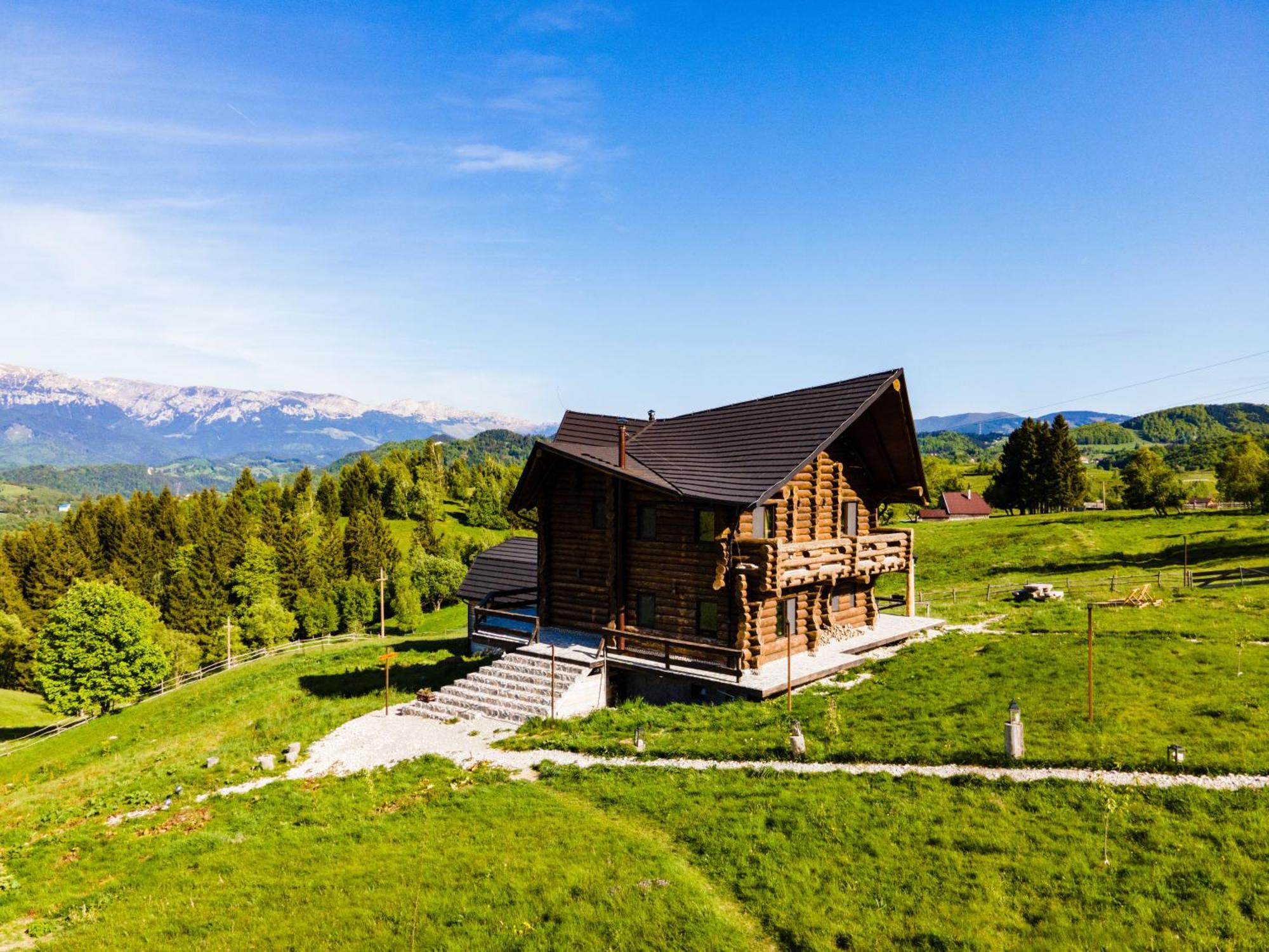 The Barn Villa Şirnea Eksteriør billede
